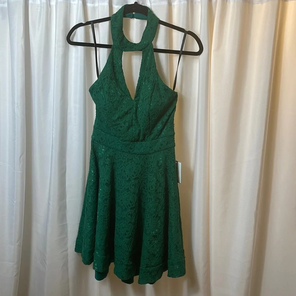 B. Darlin Emerald Green Lace Halter Fit & Flare Dress Size 9/10